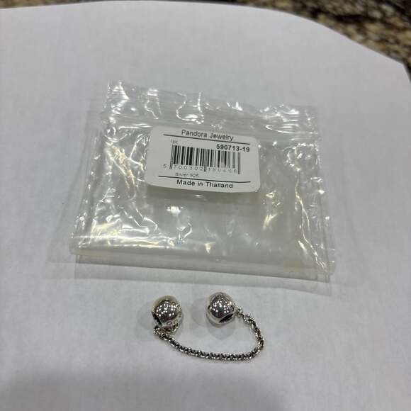 Pandora Logo Safety Chain Clip Charm - Picture 1 of 5